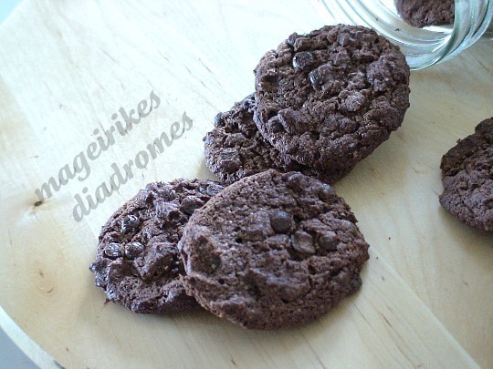Νηστίσιμα σοκολατένια μπισκότα of Κατερίνα - Recipefy