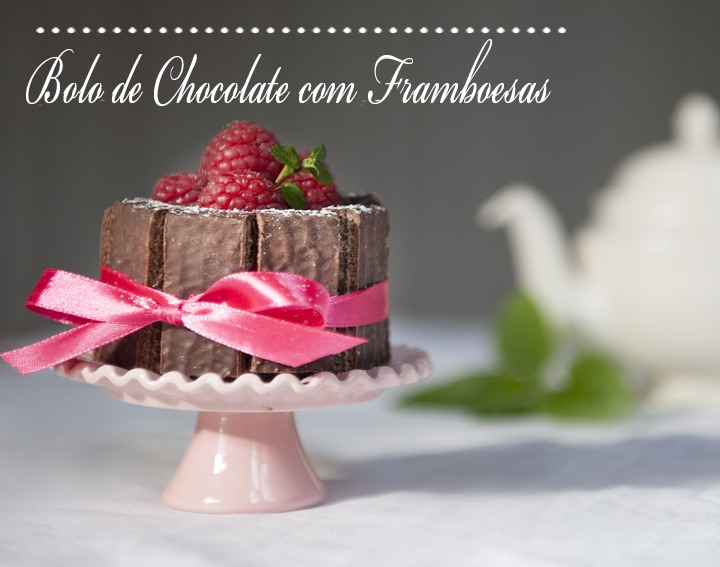 Bolo de Chocolate com Framboesas of Loacker Portugal - Recipefy