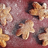Coconut-gingerbread-cookies