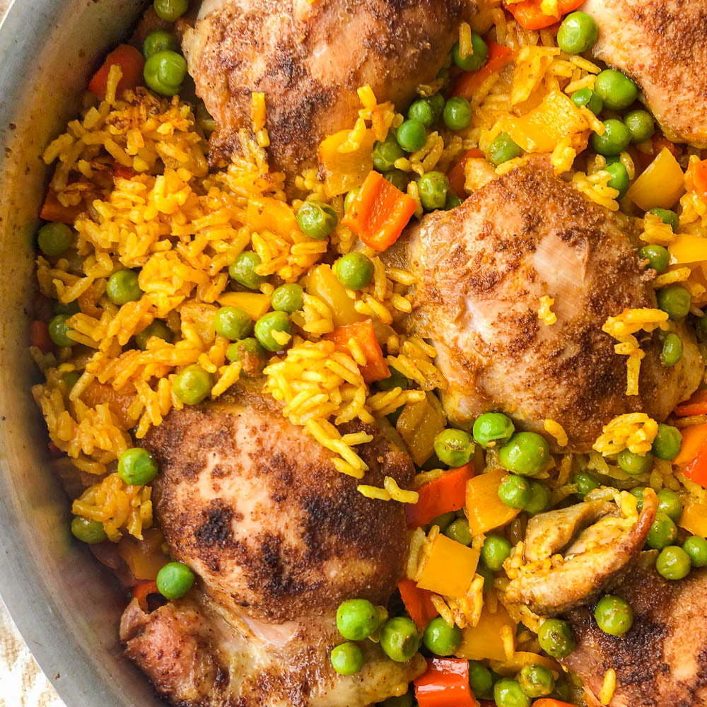 One Pan Chicken and Rice with Peas di Kelly Barton - Recipefy