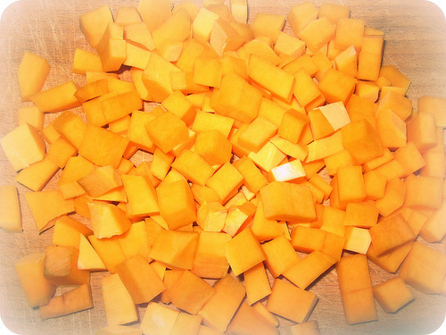 Penne con zucca gialla e salsiccia of Nicoletta Simonetti - Recipefy