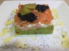 TARTAR  DE SALMÓN Y AGUACATES de Carlos Ramirez Pla - Recipefy