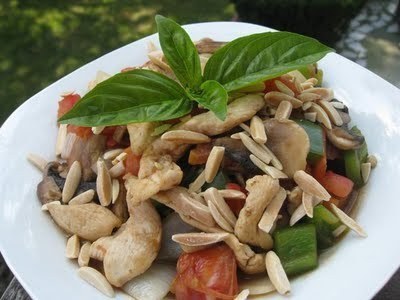 Almond Chicken & Noodles de librarychick4405 - Recipefy