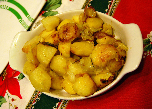 Patate dorate all'acciuga di Nicoletta Simonetti - Recipefy