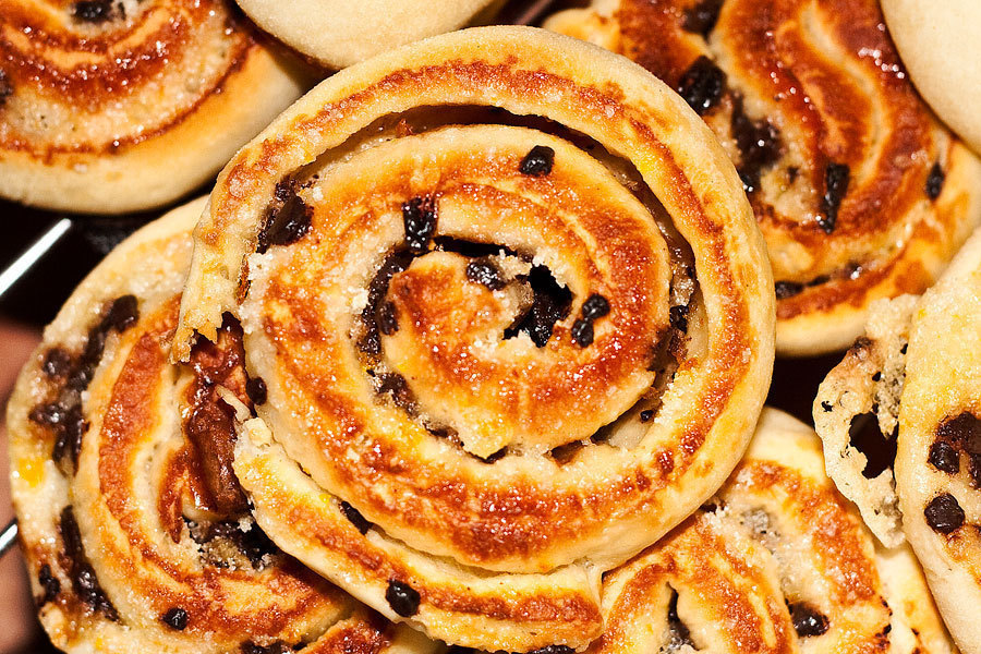 GIRELLE ALL'ARANCIA E GOCCE DI CIOCCOLATO of Alfy - Recipefy
