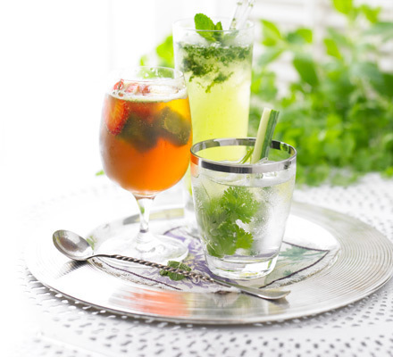 Cucumber & Coriander G&T - just the one! (100 cals) of Claire's Big (Low) Fat - Recipefy