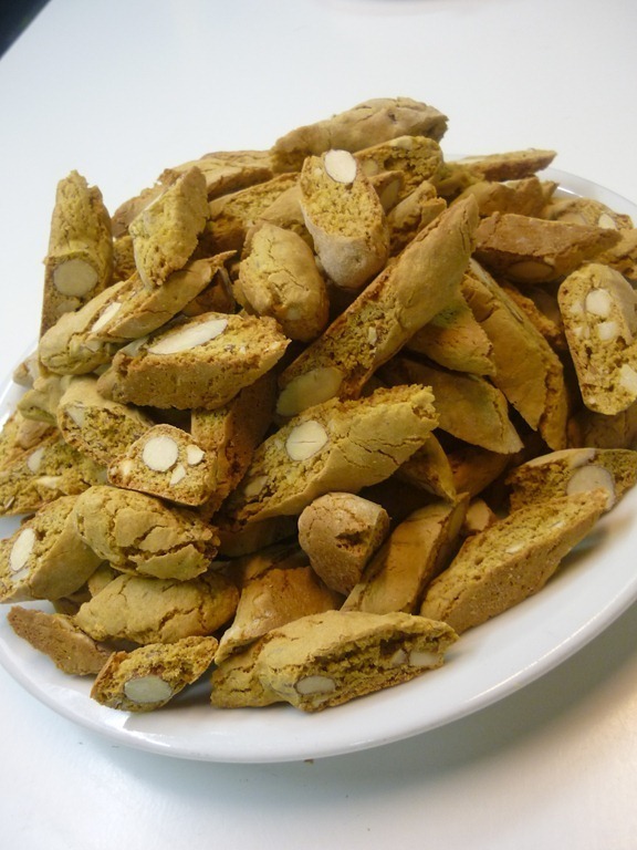 Cantucci con farina di castagne e pepite di cioccolato di Alessandra C. - Recipefy
