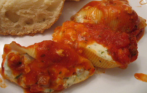 Stuffed Shells of Malia - Recipefy