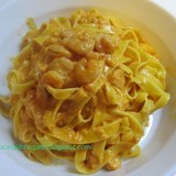 Tagliatelle-pasta-gamberetti-pesce-crema-brandy-pomodoro-panna-jpg_7310545