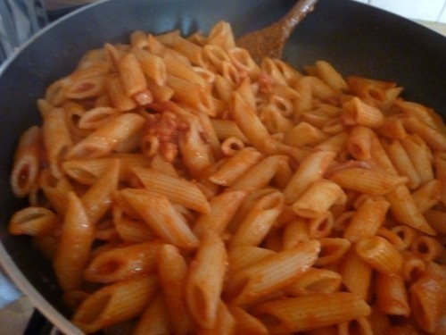 Sugo all'Amatriciana of Spaghettidimezzanotte - Recipefy