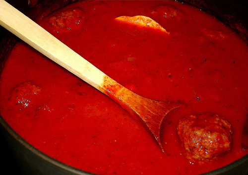 Spaghetti Sauce and Meatballs of Maggie White - Recipefy