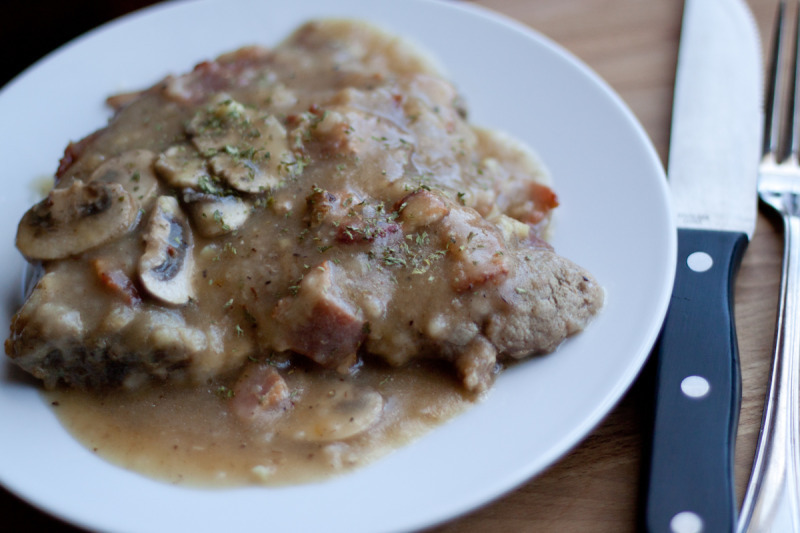 Smothered Pork Chops di Lisa Evanoff - Recipefy