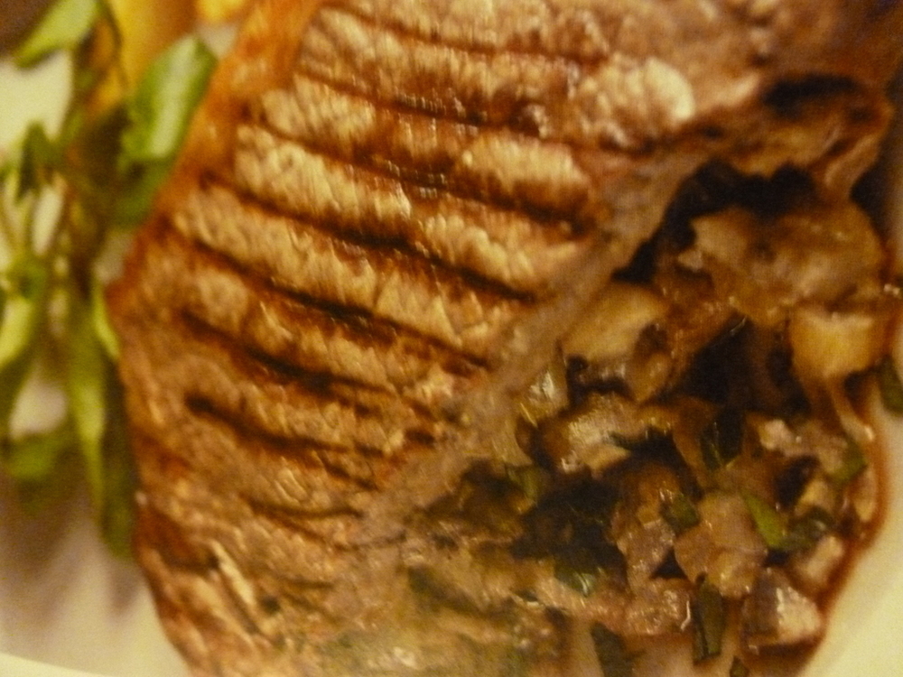 Mushroom Stuffed Sirloin Steaks. de David Le Mottee - Recipefy