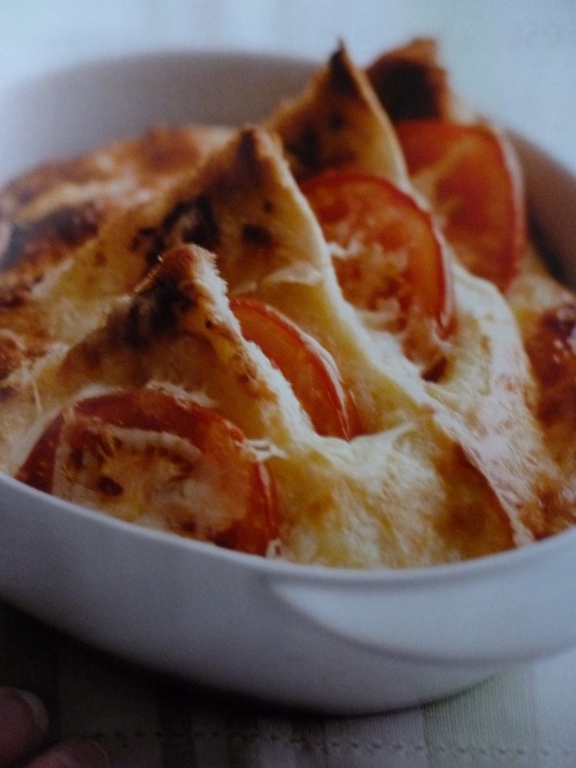 Cheese and Tomato Bake. di David Le Mottee - Recipefy