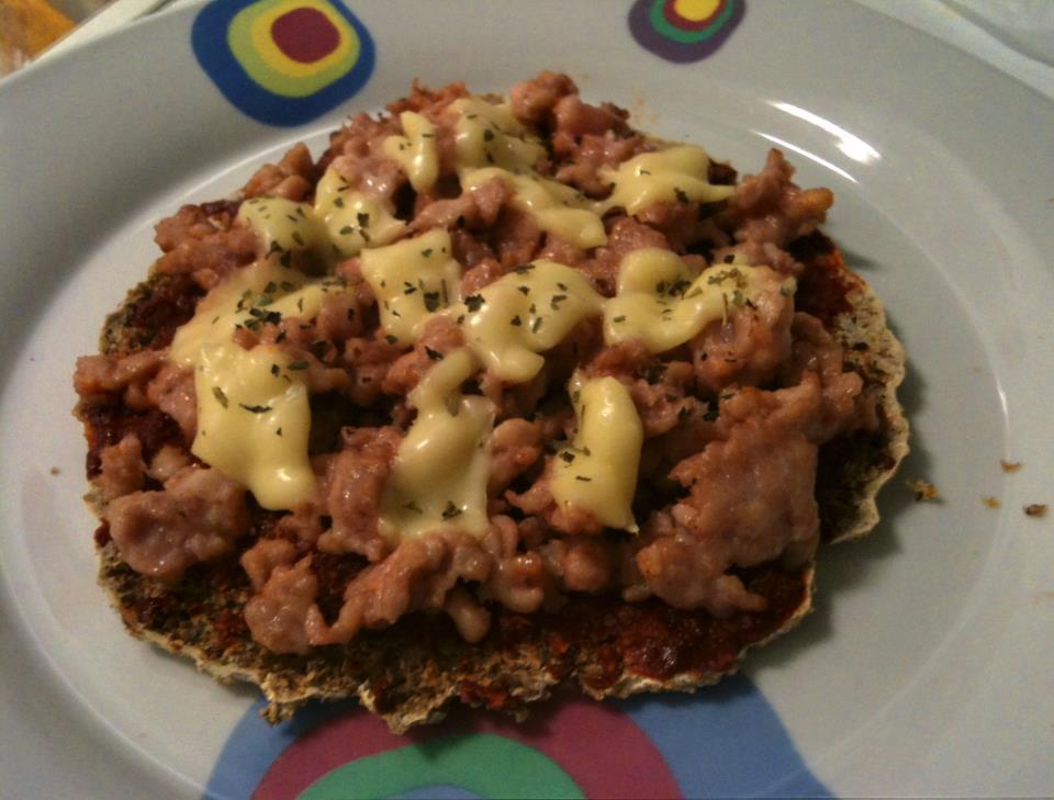 (Dukan) Pizza fina crujiente de pavo di Jose Luis Lopez - Recipefy