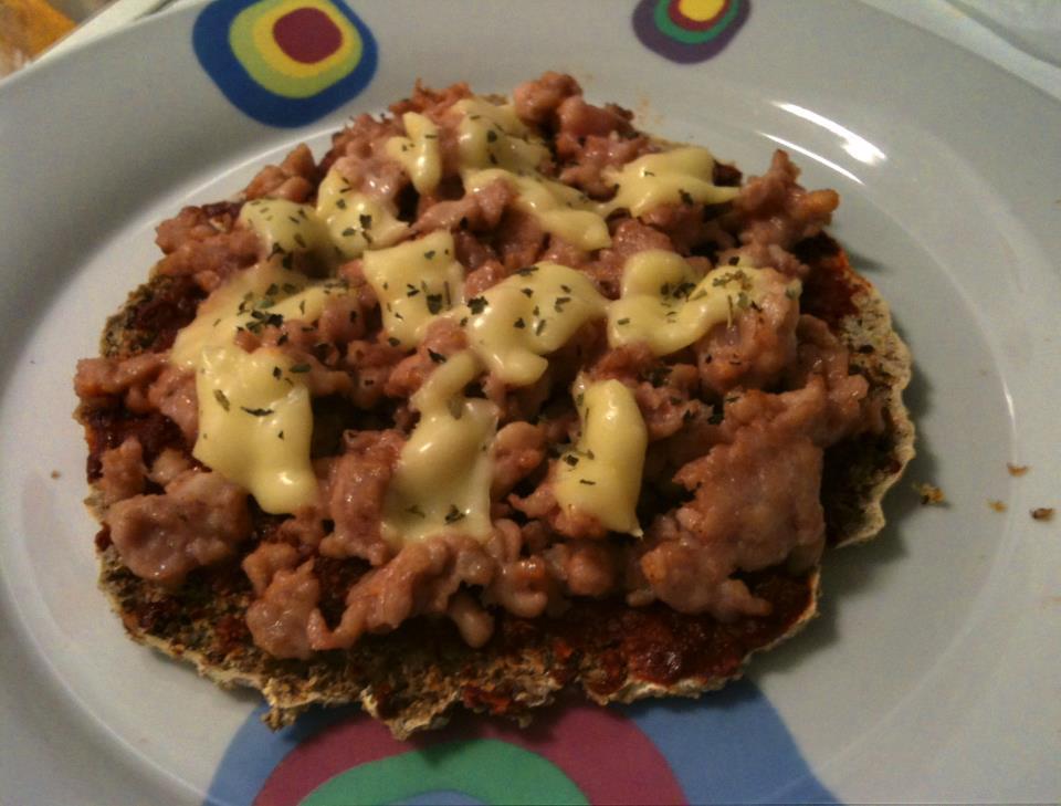 (Dukan) Pizza fina crujiente de pavo of Jose Luis Lopez - Recipefy