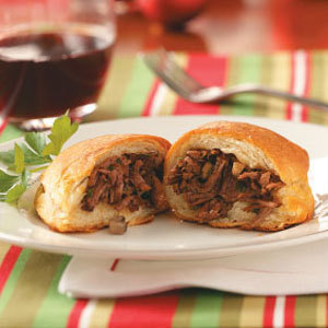 Mini Beef Wellingtons Recipe di Lisa Evanoff - Recipefy