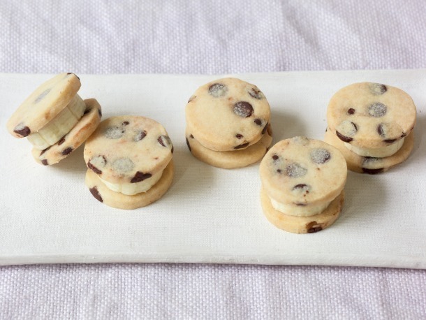 Banana Chocolate Chip Sandwiches  of Emilia  - Recipefy