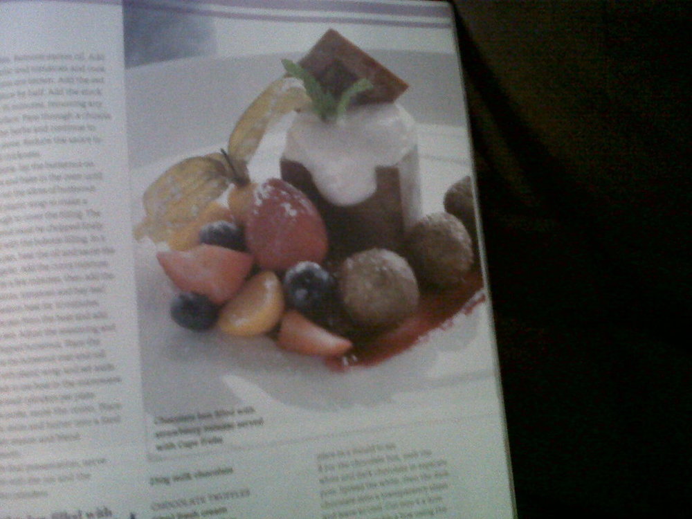 Chocolate box filled with strawberry mousse of Forbidden - Recipefy