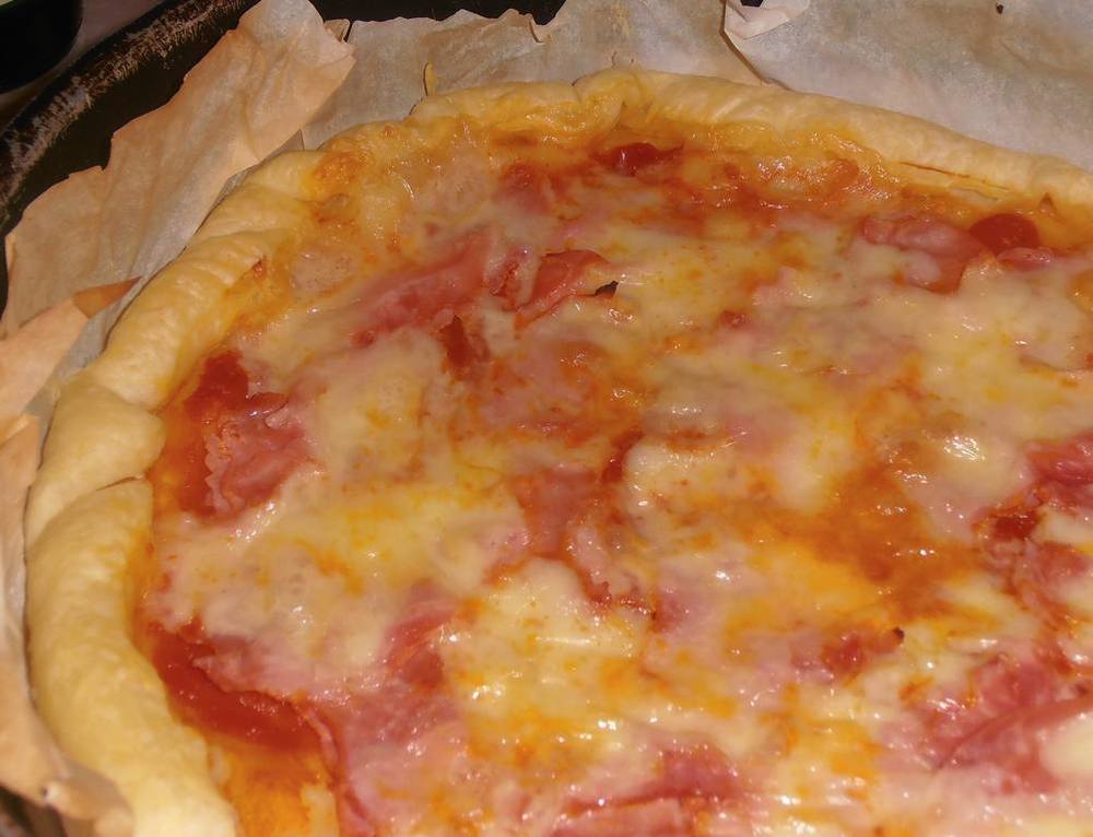Pizza di pasta sfoglia of Polly - Recipefy