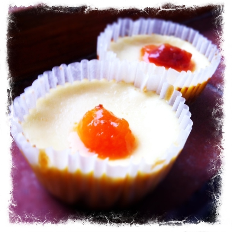 Tiny cheese cakes of Rhoda Rutherford - Recipefy