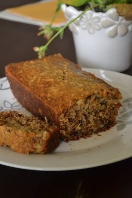 Bolo de Banana e Nozes di Lucia Rosenblatt - Recipefy