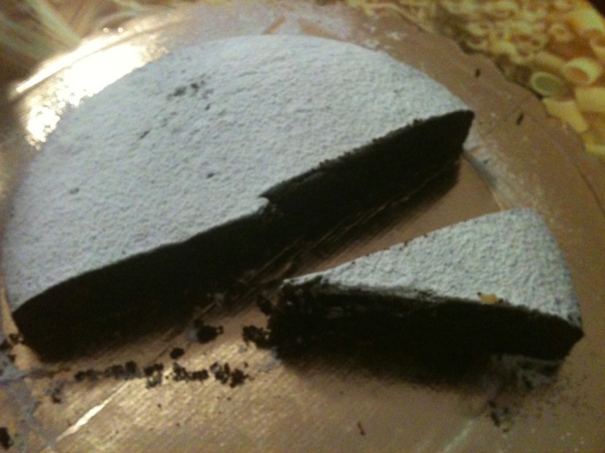 TORTA SOFFICE DI CIOCCOLATINI de Federica - Recipefy