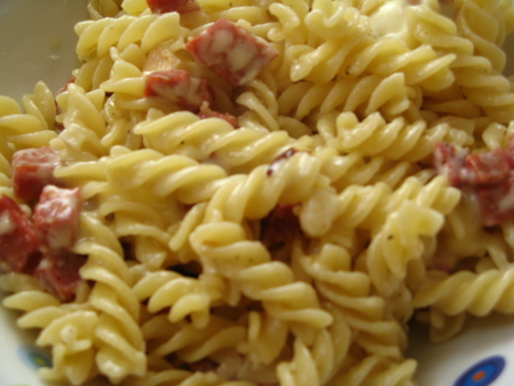 Pasta with Raclette and Spicy Bacon of Cheech Andrea Francesco Albanese - Recipefy
