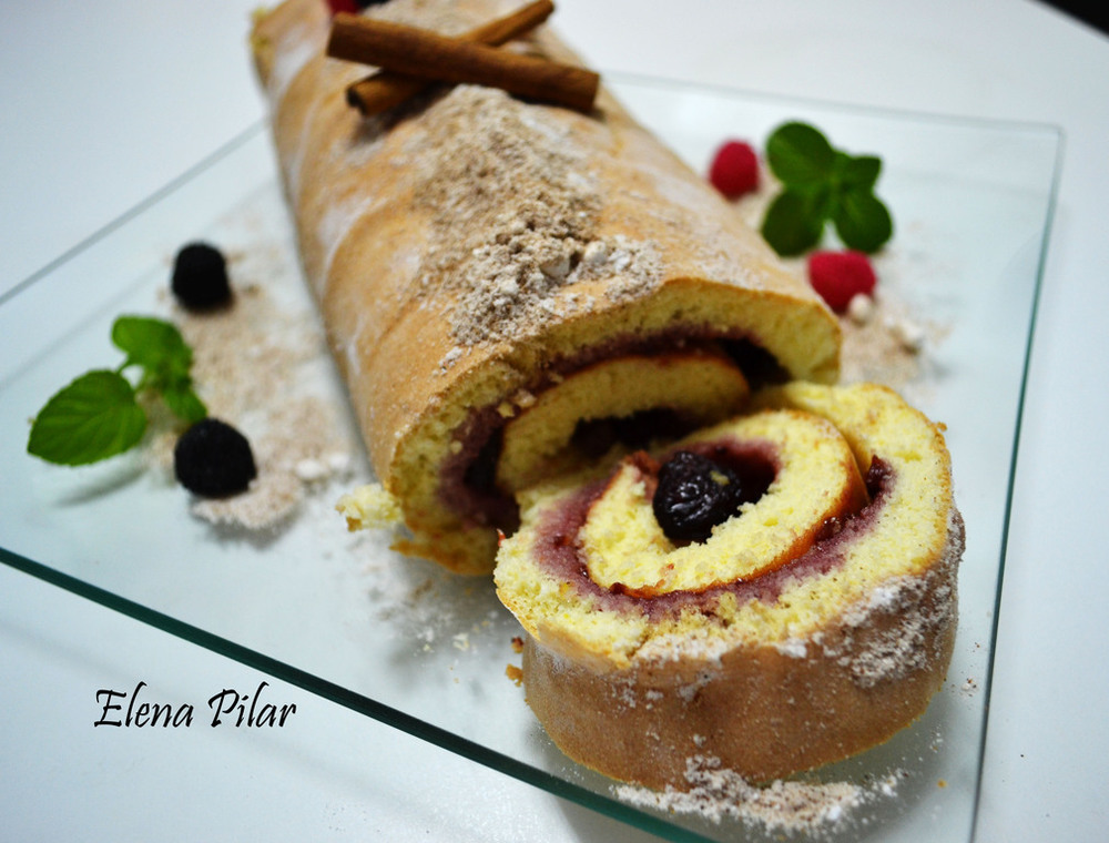 Brazo de gitano relleno de mermelada y cranberries, sin grasa of Gastronomía_y_Salud     Elena Pilar - Recipefy