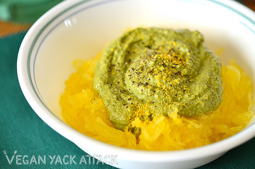 Arugula Pesto w/ Spaghetti Squash de Tyler Renshaw - Recipefy