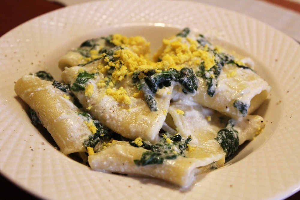 Paccheri ricotta e spinaci con briciole di uovo di Marika Pretti - Recipefy