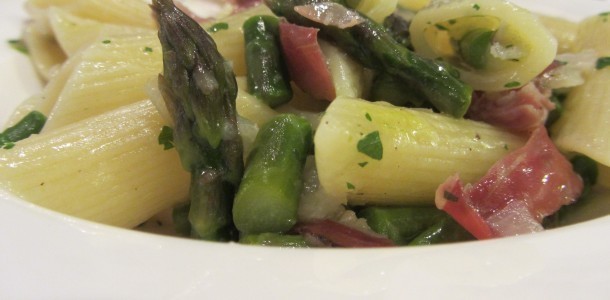 pennette agli asparagi veloci of Romina - Recipefy