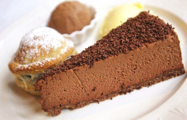 Chocolate cheesecake with chocolate cream and Pithiviers of Neda  - Recipefy