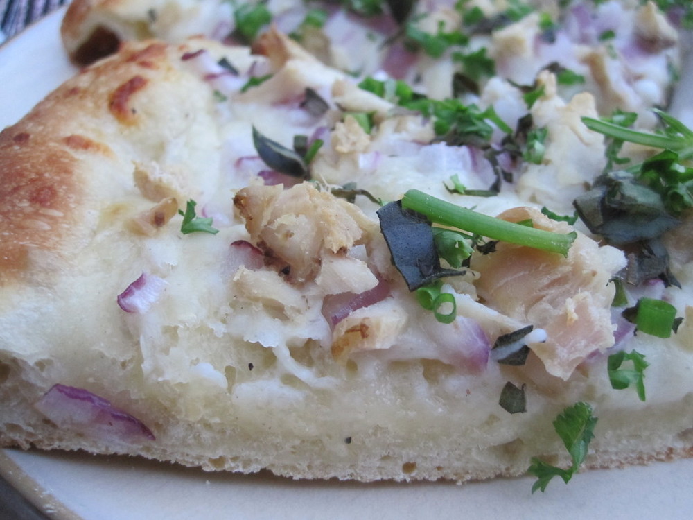 Chicken and Herb White Pizza of Michelle - Recipefy