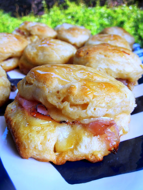 Honey Ham Biscuit Sliders of Emilia  - Recipefy