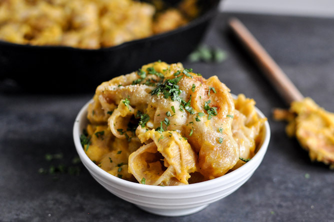 Butternut Squash Shells and Cheese Skillet de Emilia - Recipefy