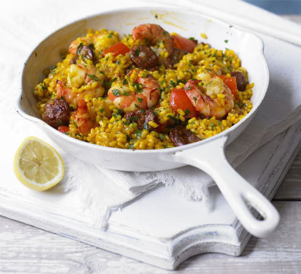 Spanish rice with prawns & chorizo recipe of Shraddhananda Moharana - Recipefy