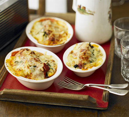 Cauliflower cheese & spinach pasta bakes recipe of Shraddhananda Moharana - Recipefy