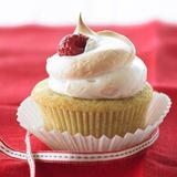 Cupcakes-merengue-frambuesa-l-o3ubtq-jpg