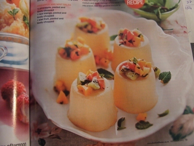 Mango panna cotta with tropical salsa of Forbidden - Recipefy