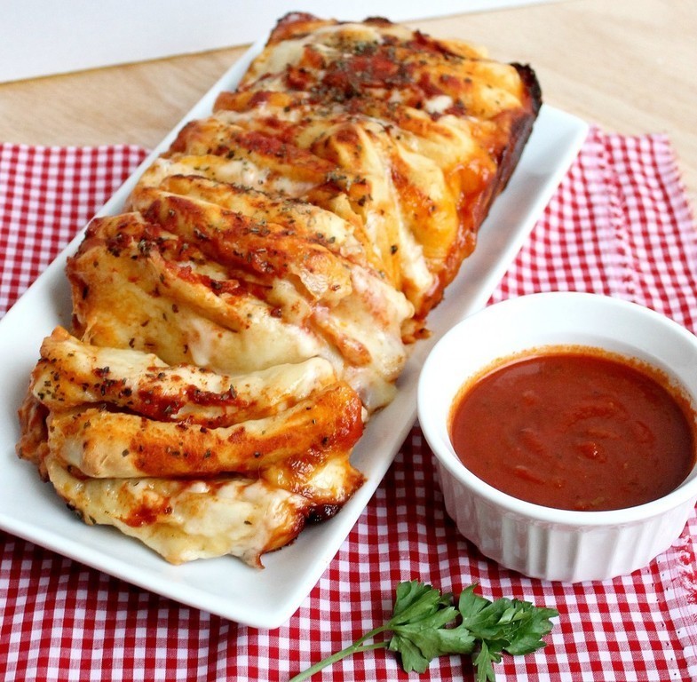 pizza pull apart bread of Adele Alandete - Recipefy