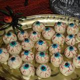 Receta-ojos-de-terror-con-mani-para-halloween-jpg_7386389