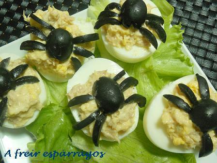 Huevos rellenos de hallowen  of Susana Sánchez Vega - Recipefy