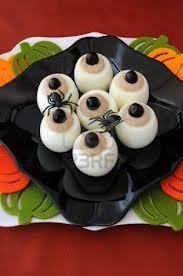 Huevos rellenos, de hallowen 2 (ojos) di Susana Sánchez Vega - Recipefy