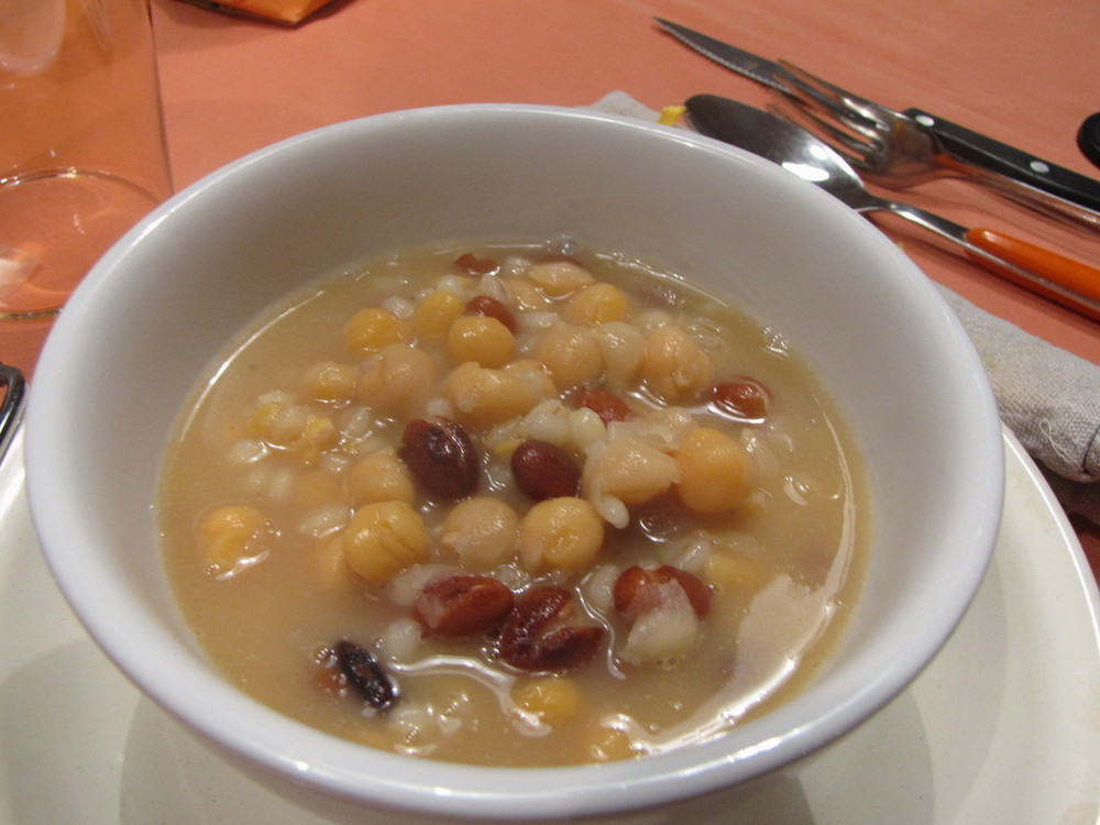 zuppa di legumi e orzo of Noemi Bertazzo - Recipefy