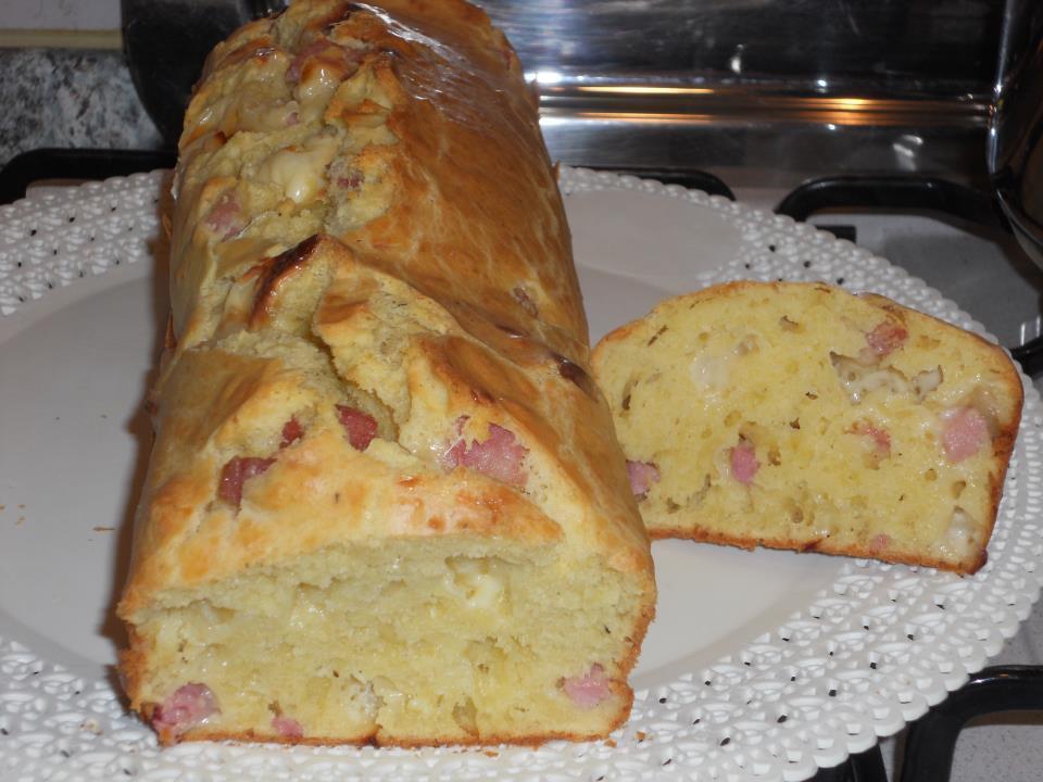 PLUMCAKE EMMENTAL E PROSCIUTTO of Valentina - Recipefy