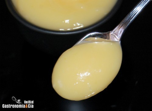 Crema de limón of Ángeles Rodríguez Medina - Recipefy