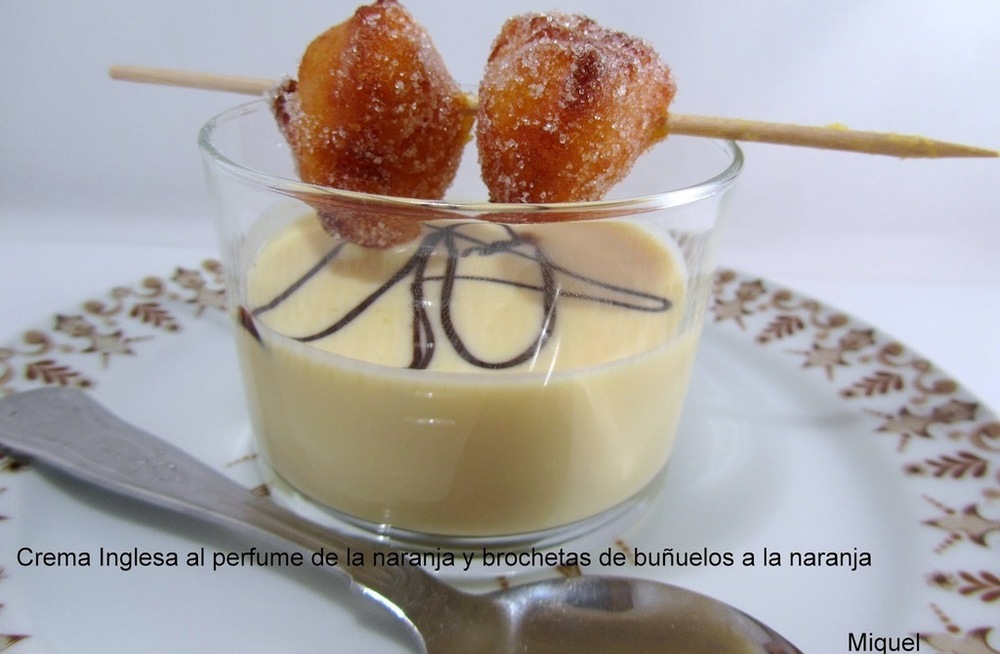 Crema inglesa con nata di Ángeles Rodríguez Medina - Recipefy