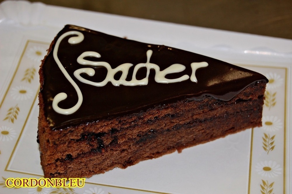 BIZCOCHO SACHER/TARTA DE CHOCOLATE de daniel-berrocal - Recipefy