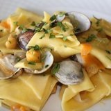 Pasta-ceci-e-vongole-jpg